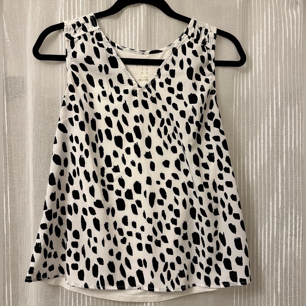A NEW DAY (XS) Tank Top BLACK DOT Ruched Sleeveless Silk Front Stretch Knit Back